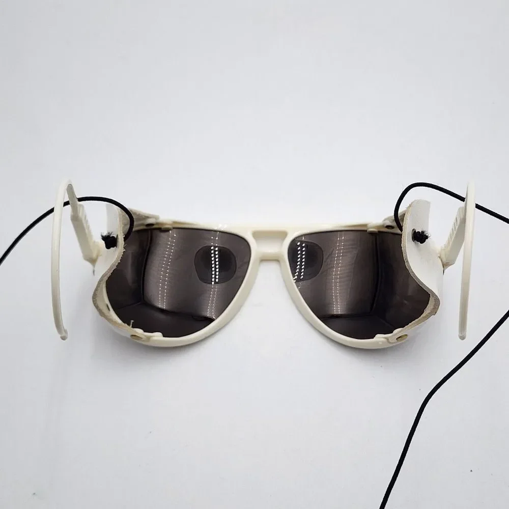 Vintage Unisex Pre-Owned Mountaineering Sunglasses‎ Made in France (Read)